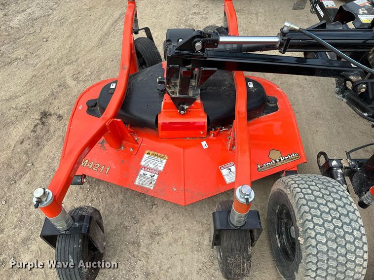 image for item NF9343 Land Pride AFM4211 batwing finish mower