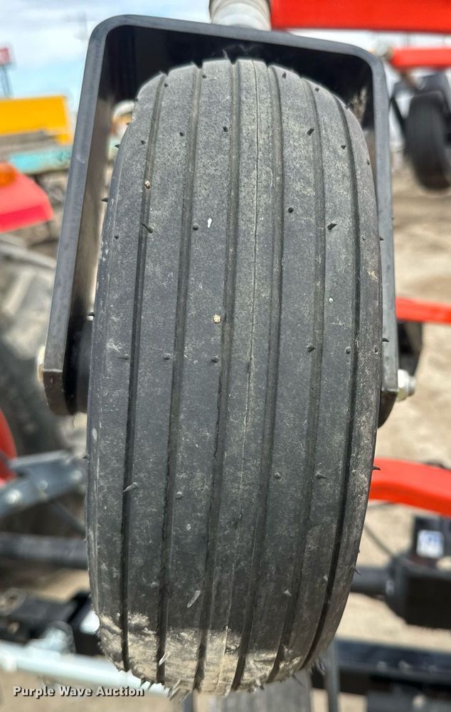 image for item NF9343 Land Pride AFM4211 batwing finish mower