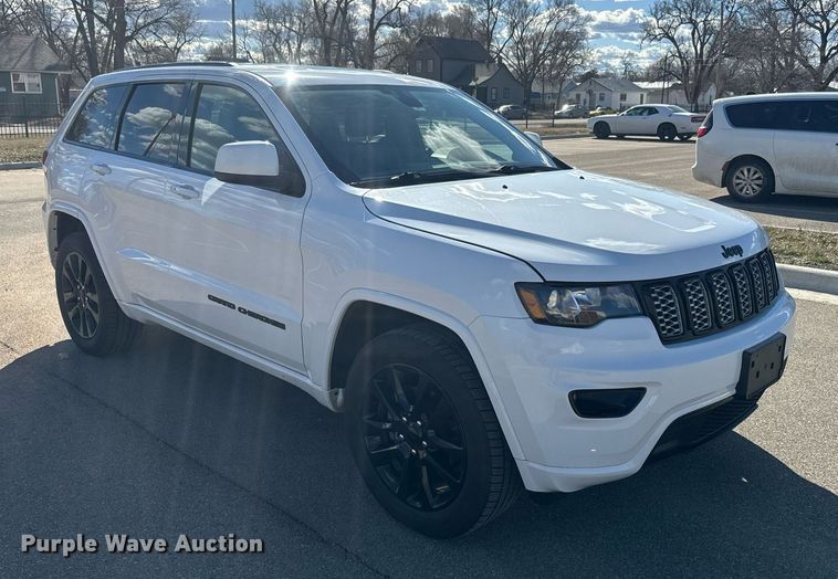 image for item NF9354 2018 Jeep  Grand Cherokee  SUV