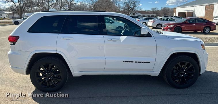 image for item NF9354 2018 Jeep  Grand Cherokee  SUV