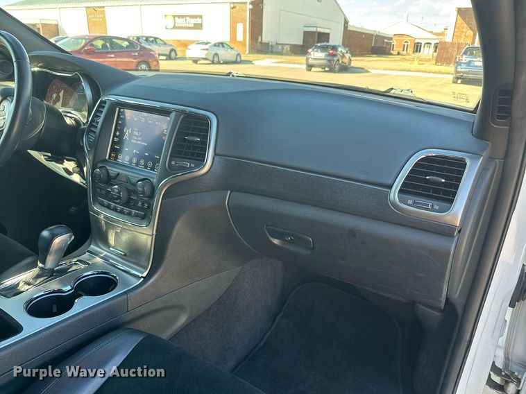 image for item NF9354 2018 Jeep  Grand Cherokee  SUV