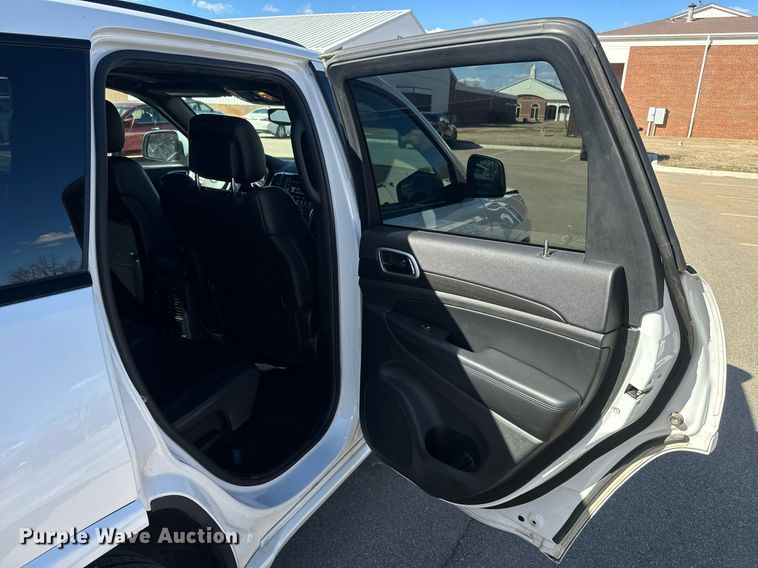 image for item NF9354 2018 Jeep  Grand Cherokee  SUV