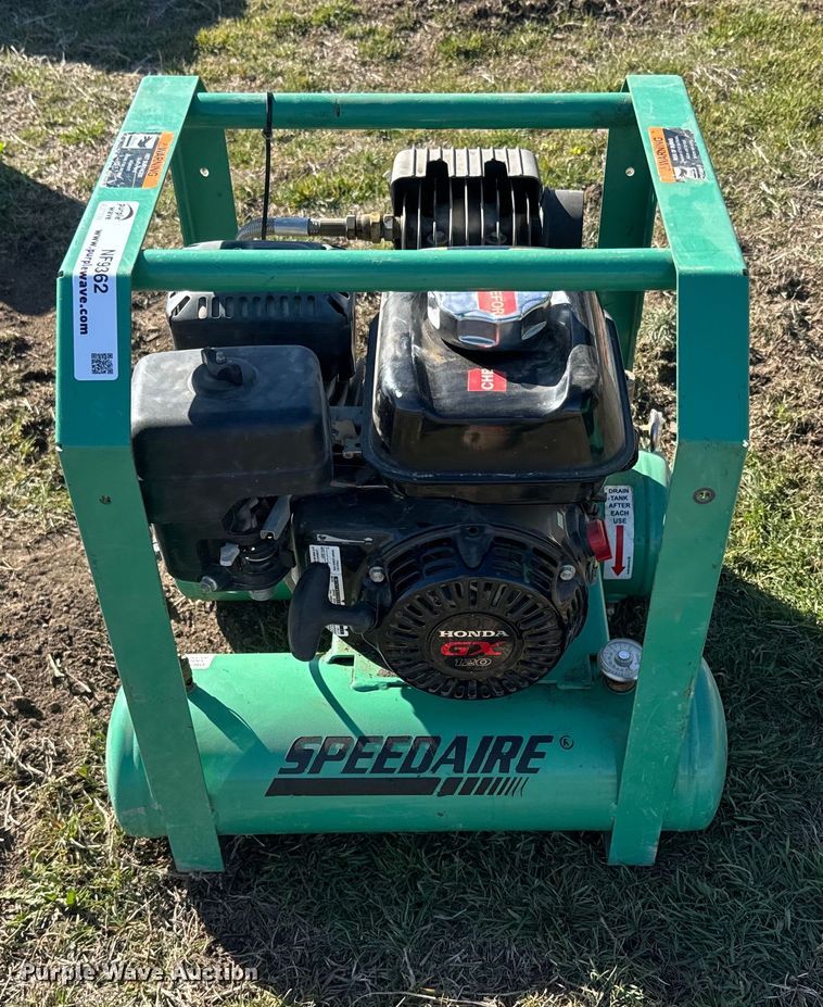 image for item NF9362 Speedaire 4GB42 air compressor