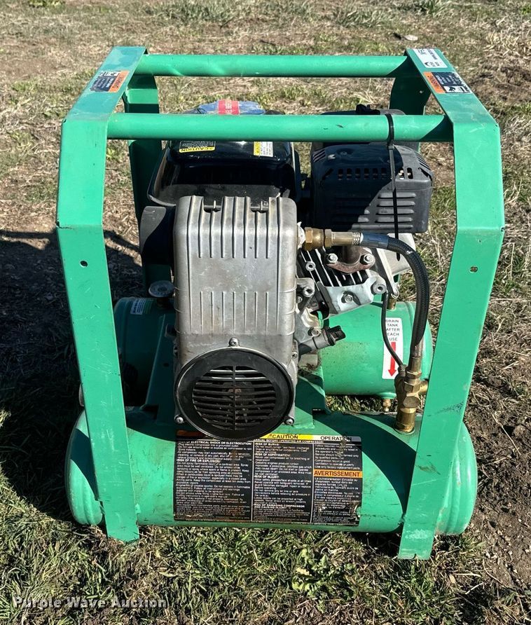 image for item NF9362 Speedaire 4GB42 air compressor