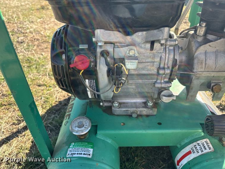 image for item NF9362 Speedaire 4GB42 air compressor