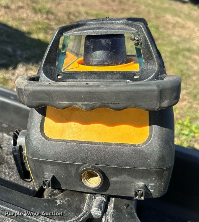 image for item NF9365 Laser Mark LM800 Series  Laser transit