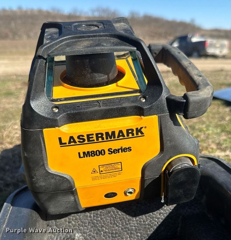 image for item NF9365 Laser Mark LM800 Series  Laser transit