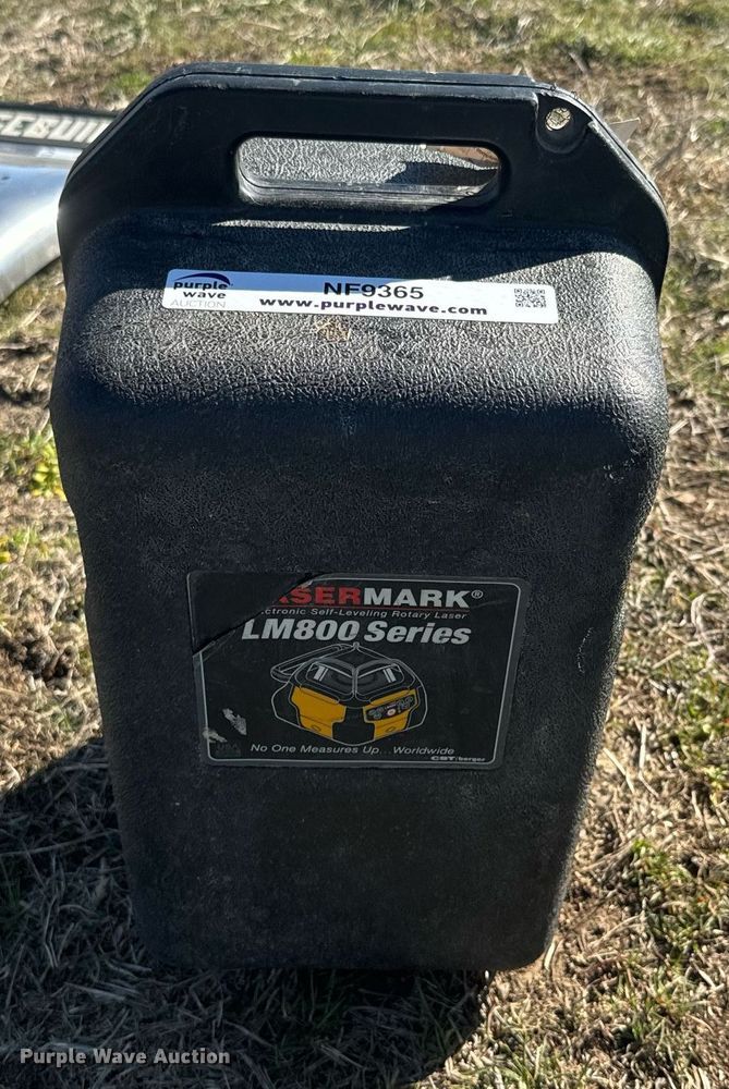 image for item NF9365 Laser Mark LM800 Series  Laser transit