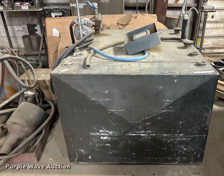 image for item NF9390 Fuel tank