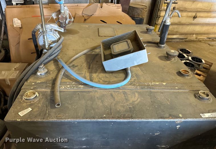 image for item NF9390 Fuel tank