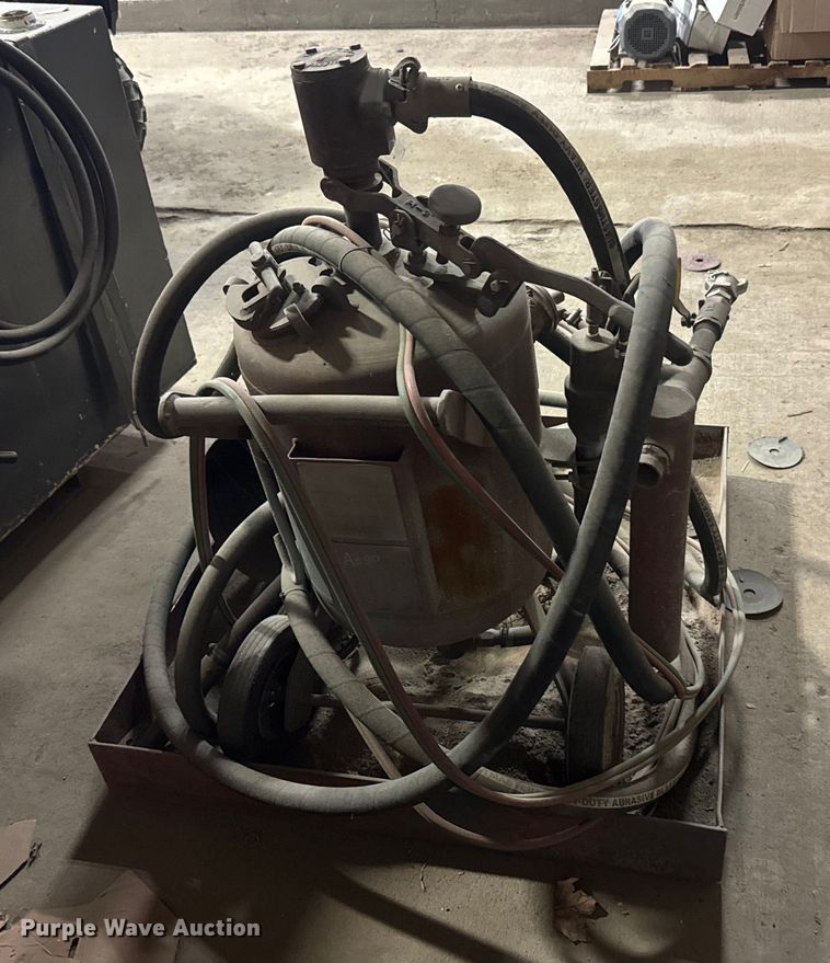 image for item NF9391 MMLJ Inc  sand blaster