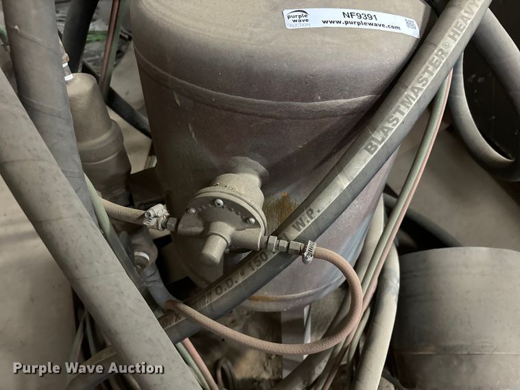 image for item NF9391 MMLJ Inc  sand blaster