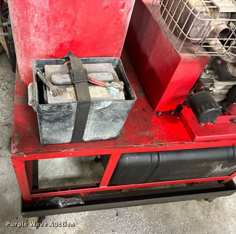 image for item NF9392 Hotsy pressure washer