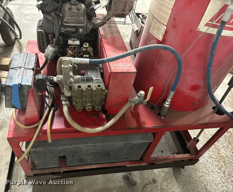 image for item NF9392 Hotsy pressure washer