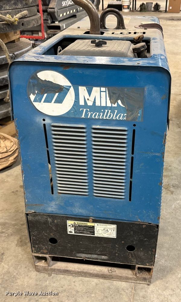 image for item NF9393 Miller Trailblazer 301G welder/generator