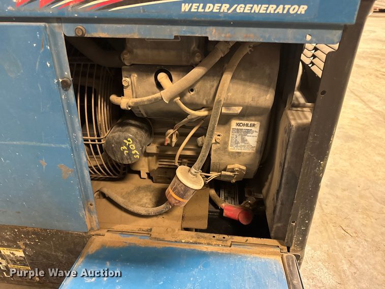 image for item NF9395 Miller Bobcat 250 welder/generator