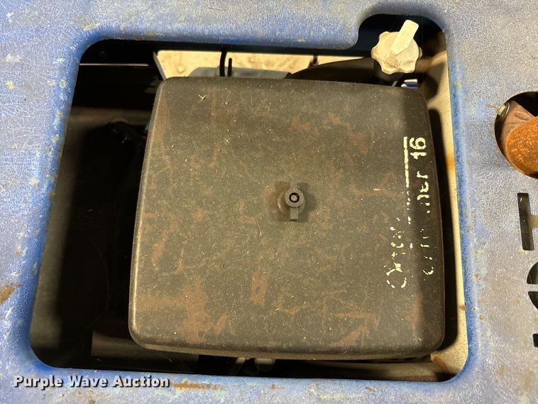 image for item NF9396 Miller Bobcat 225 T welder/generator