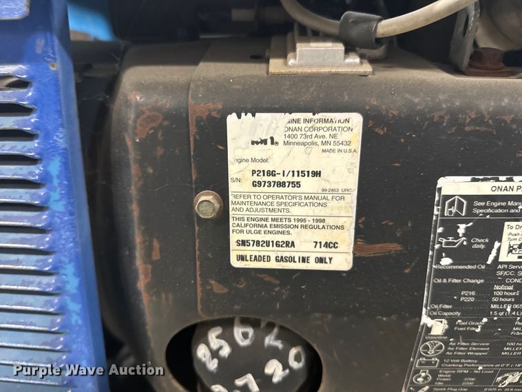 image for item NF9396 Miller Bobcat 225 T welder/generator