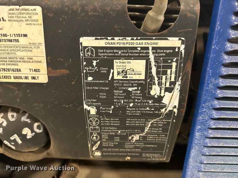 image for item NF9396 Miller Bobcat 225 T welder/generator