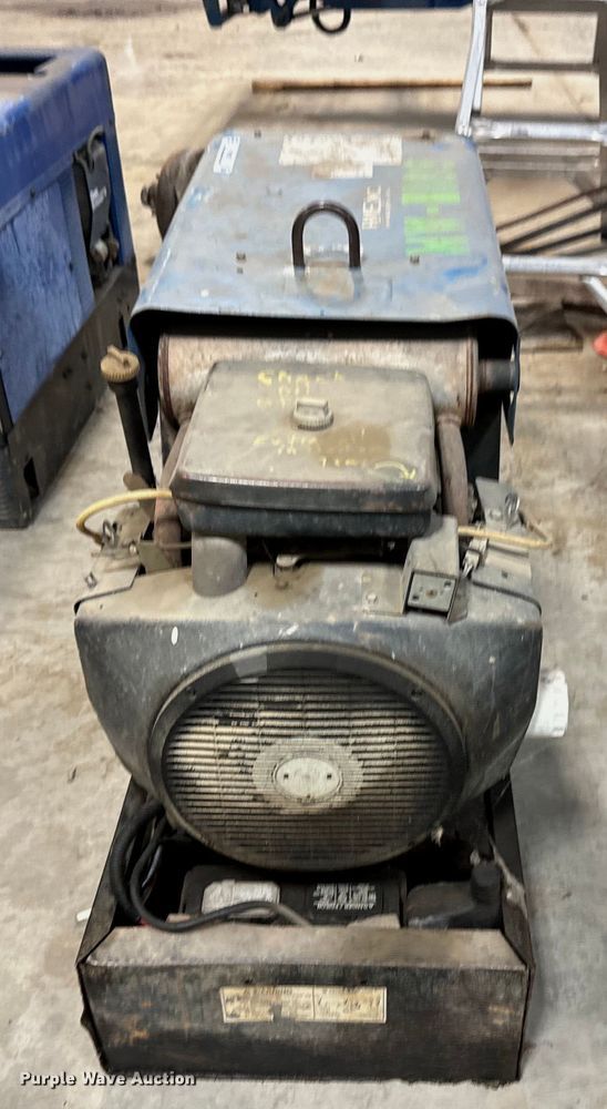 image for item NF9397 Miller Bobcat 225 welder/generator