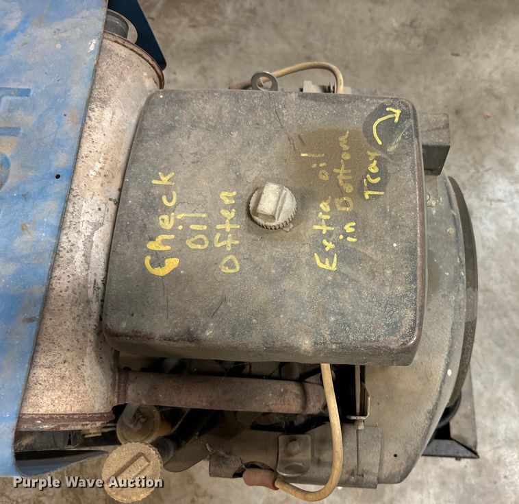 image for item NF9397 Miller Bobcat 225 welder/generator