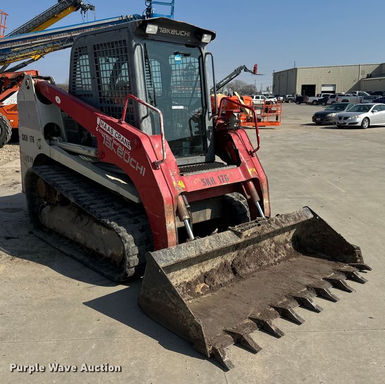 image for item NF9400 2014 Takeuchi TL12 tracked skid steer loader