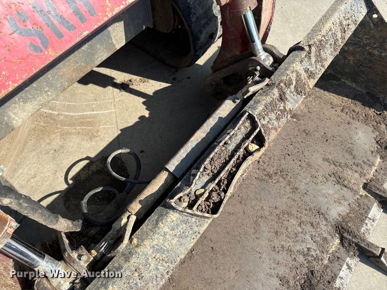 image for item NF9400 2014 Takeuchi TL12 tracked skid steer loader