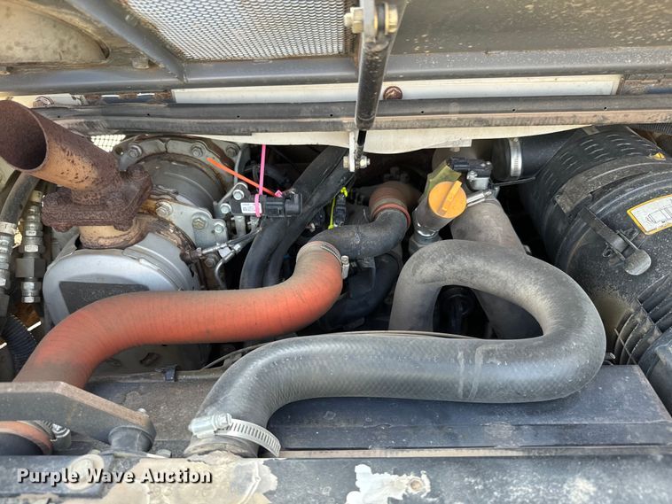 image for item NF9400 2014 Takeuchi TL12 tracked skid steer loader