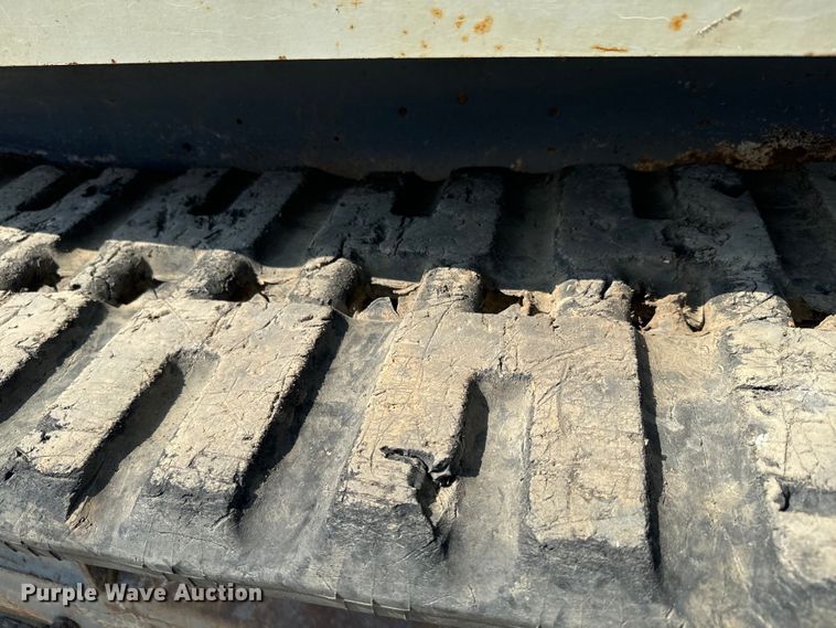 image for item NF9400 2014 Takeuchi TL12 tracked skid steer loader