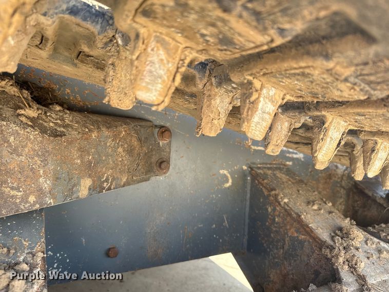 image for item NF9400 2014 Takeuchi TL12 tracked skid steer loader