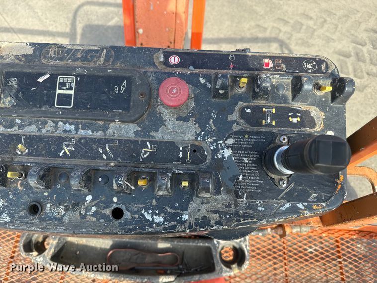 image for item NF9401 2012 JLG 660SJ boom lift