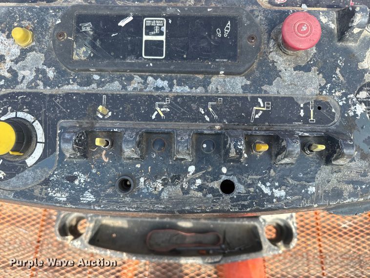 image for item NF9401 2012 JLG 660SJ boom lift