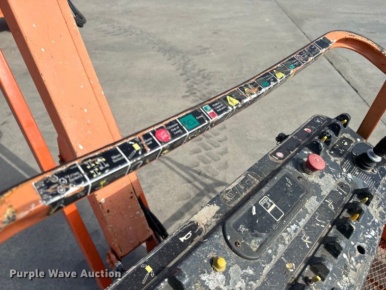 image for item NF9401 2012 JLG 660SJ boom lift