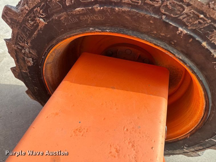 image for item NF9401 2012 JLG 660SJ boom lift