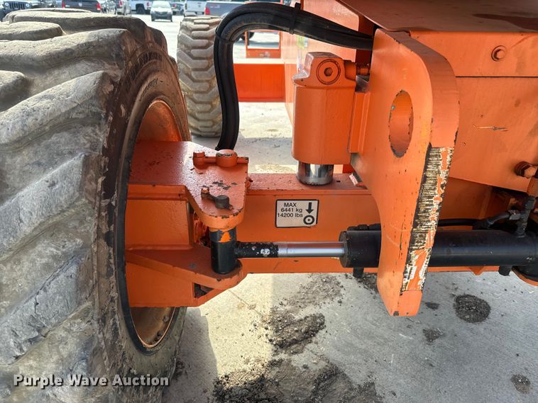 image for item NF9401 2012 JLG 660SJ boom lift