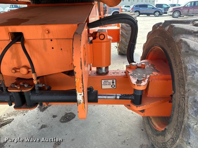 image for item NF9401 2012 JLG 660SJ boom lift