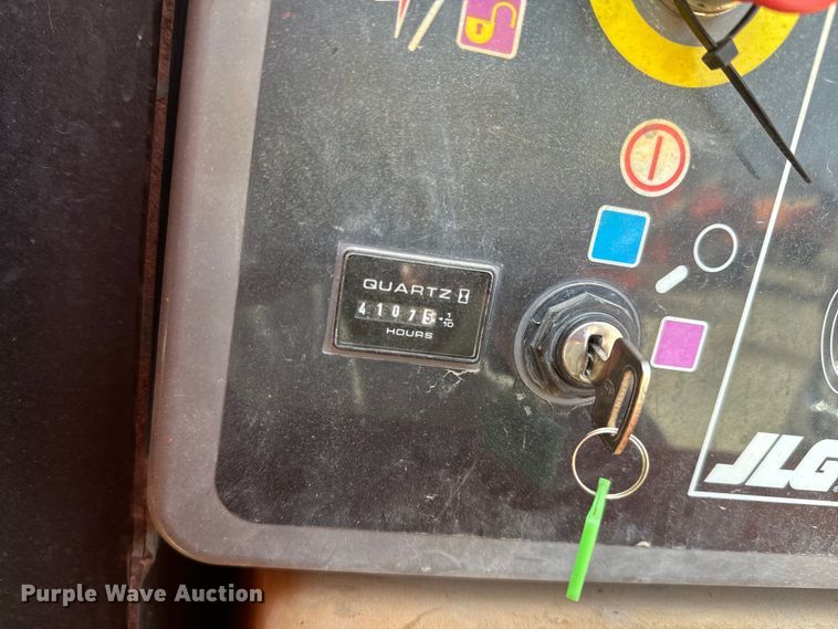 image for item NF9401 2012 JLG 660SJ boom lift