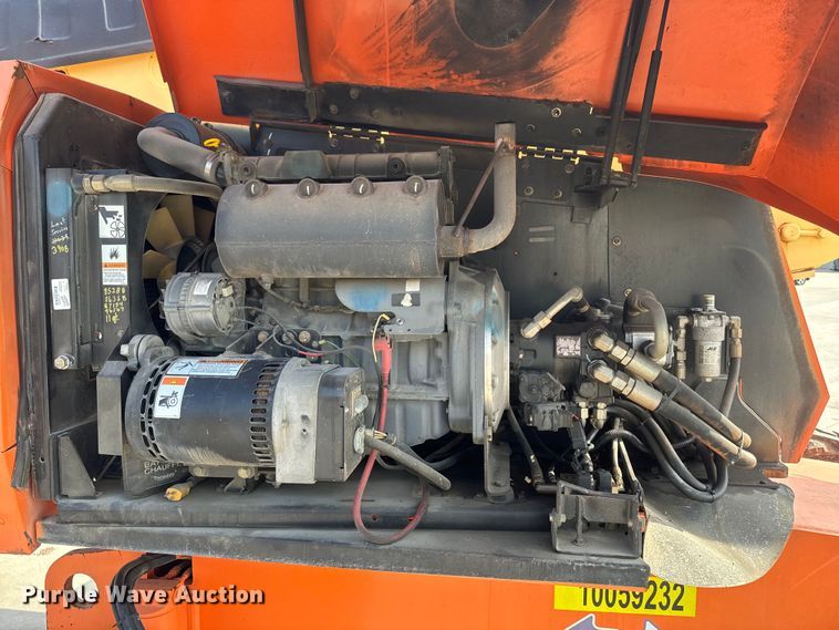 image for item NF9401 2012 JLG 660SJ boom lift