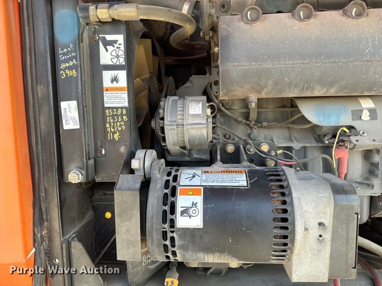 image for item NF9401 2012 JLG 660SJ boom lift