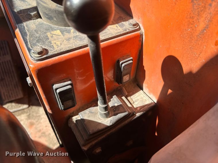 image for item NF9409 2007 Sky Trak 10054 telehandler