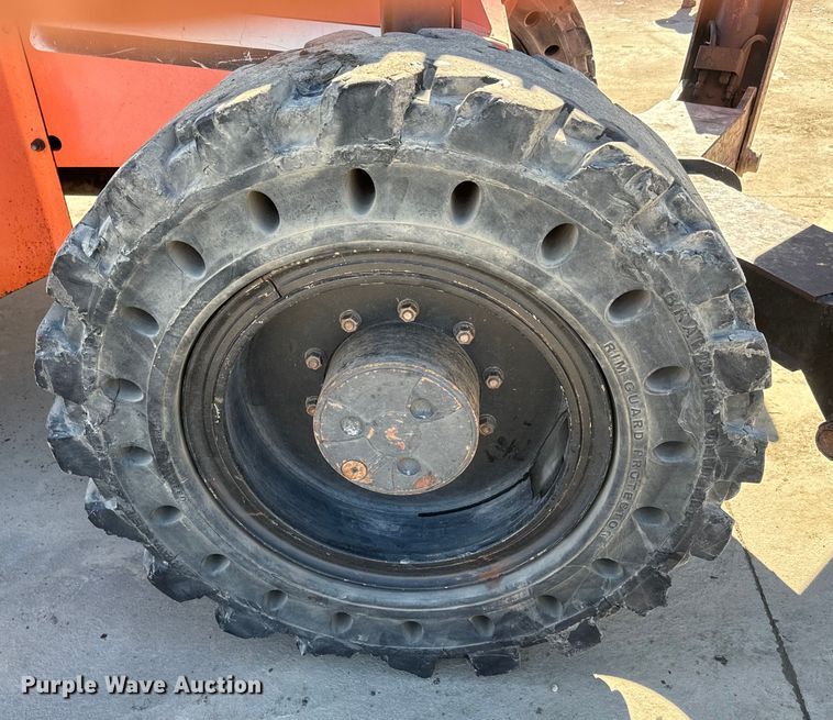 image for item NF9409 2007 Sky Trak 10054 telehandler