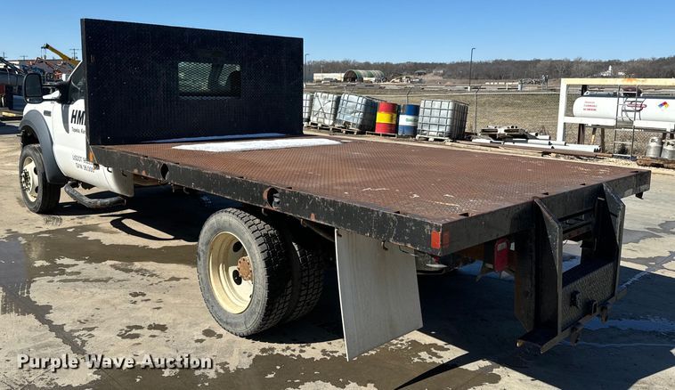 image for item NF9410 2007 Ford F450 Super Duty flatbed truck