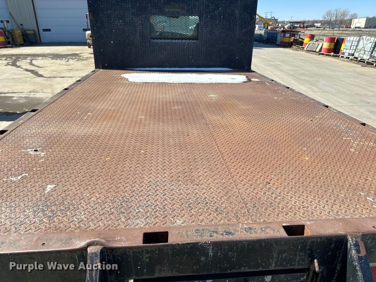 image for item NF9410 2007 Ford F450 Super Duty flatbed truck