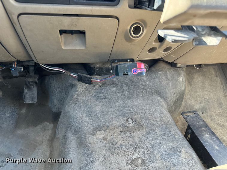 image for item NF9410 2007 Ford F450 Super Duty flatbed truck