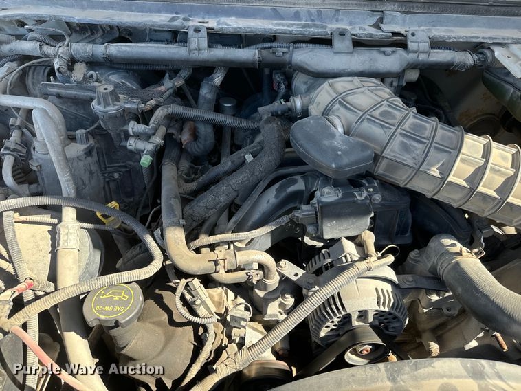 image for item NF9410 2007 Ford F450 Super Duty flatbed truck