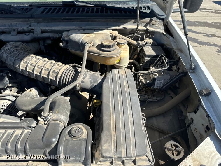 image for item NF9410 2007 Ford F450 Super Duty flatbed truck