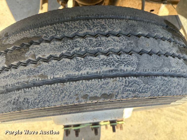 image for item NF9410 2007 Ford F450 Super Duty flatbed truck