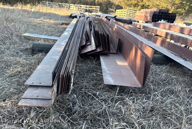 image for item NF9426 Angle iron