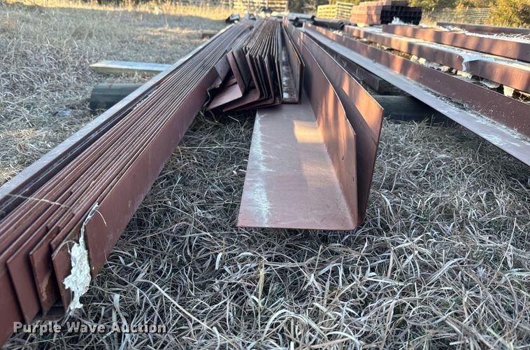 image for item NF9426 Angle iron