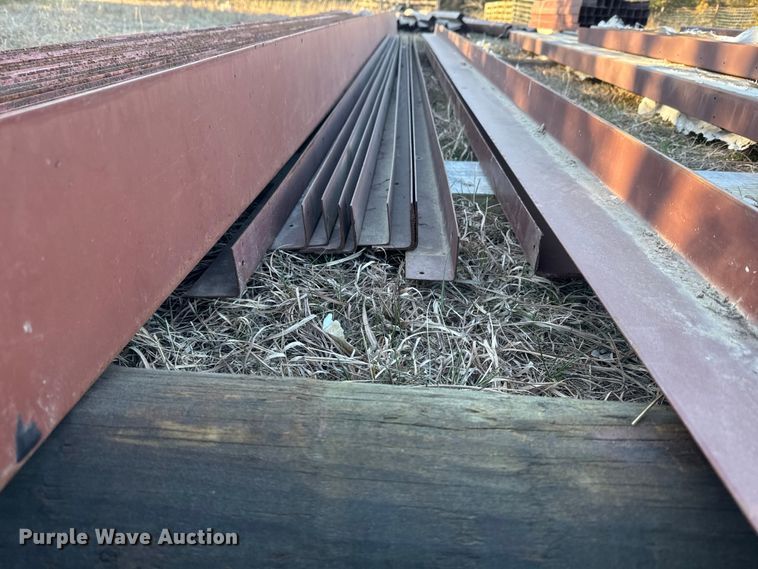 image for item NF9426 Angle iron